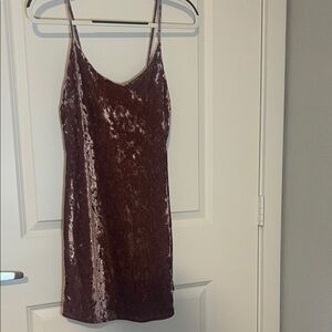 Forever 21 Velvet Mini Dress in Mauve